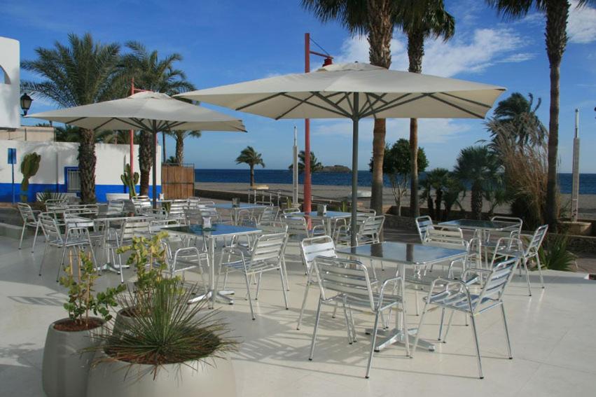 Hotel Las Palmas カルボネラス エクステリア 写真