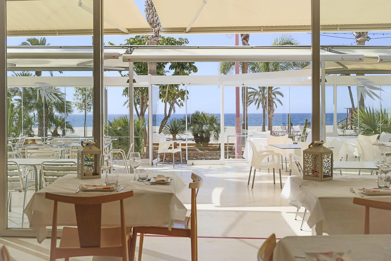 Hotel Las Palmas カルボネラス エクステリア 写真