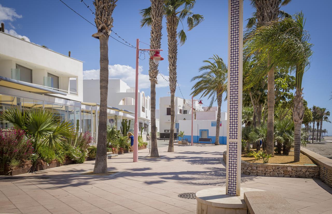Hotel Las Palmas カルボネラス エクステリア 写真